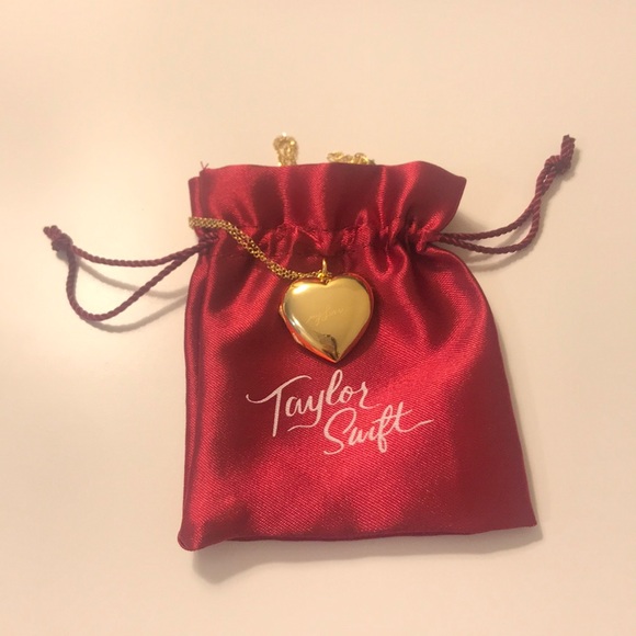RESERVED Taylor Swift gold lover locket necklace - Picture 3 of 6